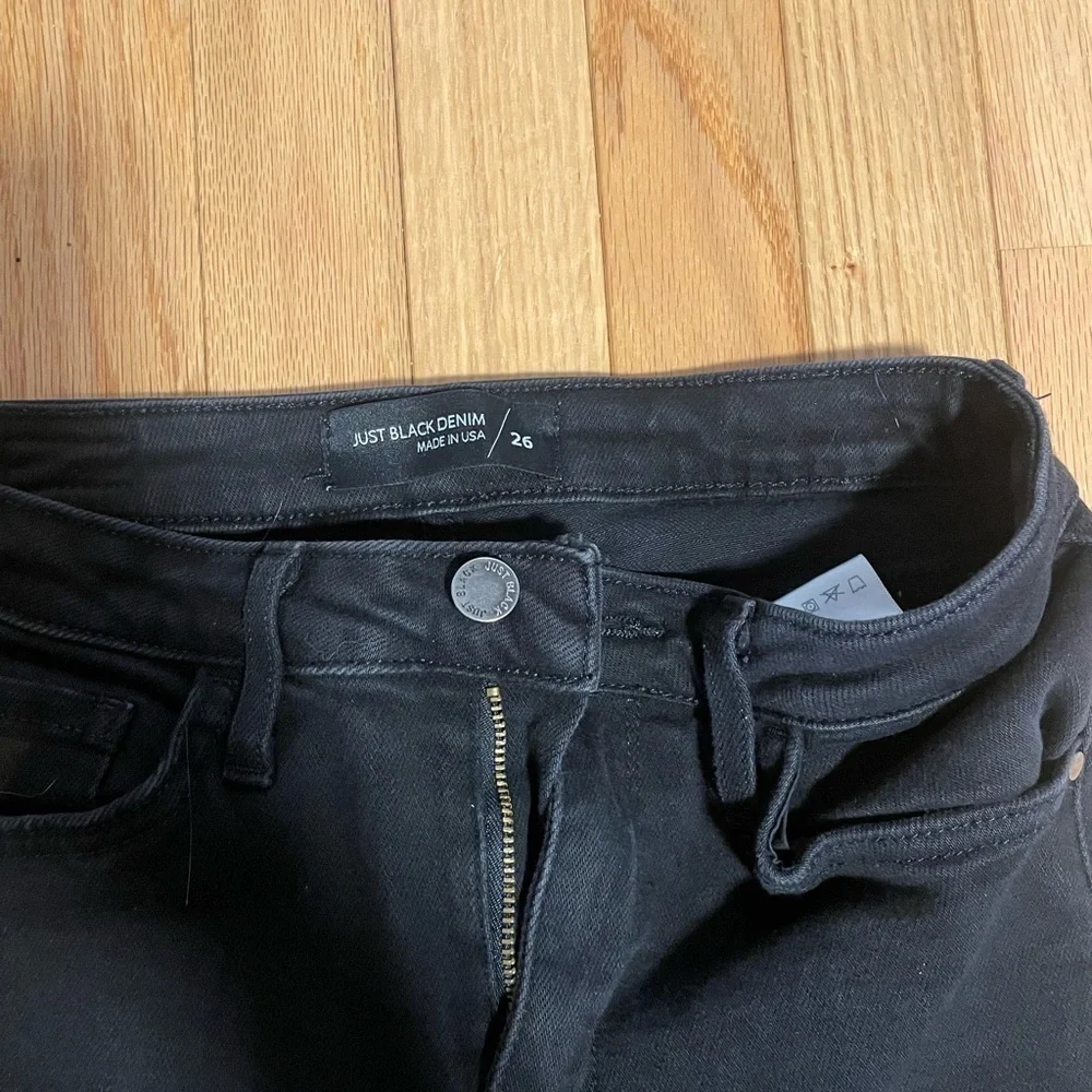 Just Black Denim Black Ripped Skinny Jeans Size 26